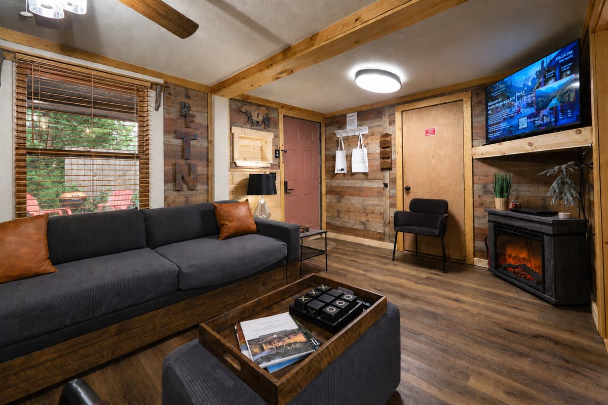 Firefly Bungalow #2 photo 2